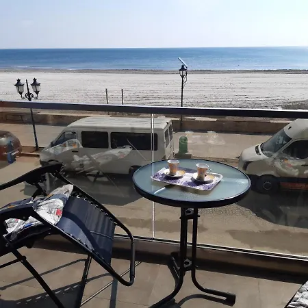 Daire Tropical Sea View Promenada Mamaia Nord Navodari