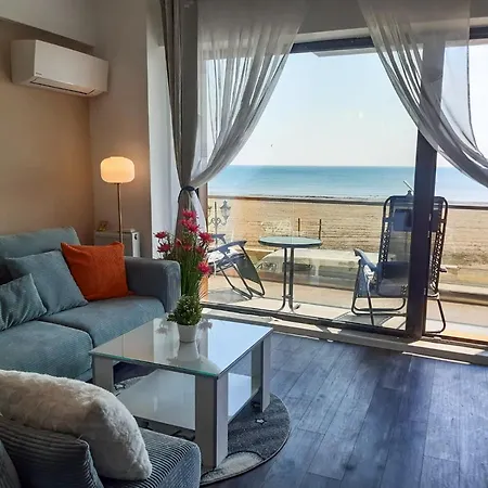 Tropical Sea View Promenada Mamaia Nord * Navodari