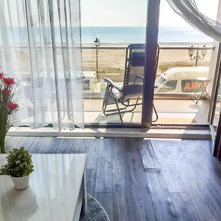 Tropical Sea View Promenada Mamaia Nord Apartment *