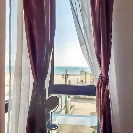 Tropical Sea View Promenada Mamaia Nord *