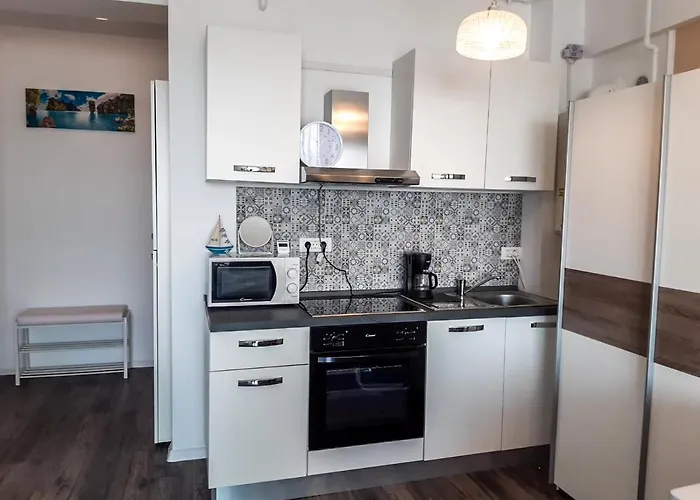 Tropical Sea View Promenada Mamaia Nord Lägenhet Năvodari