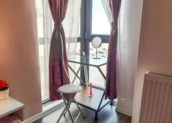 Tropical Sea View Promenada Mamaia Nord *