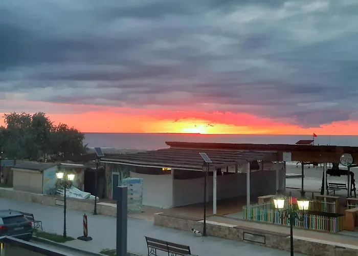 Tropical Sea View Promenada Mamaia Nord * Năvodari